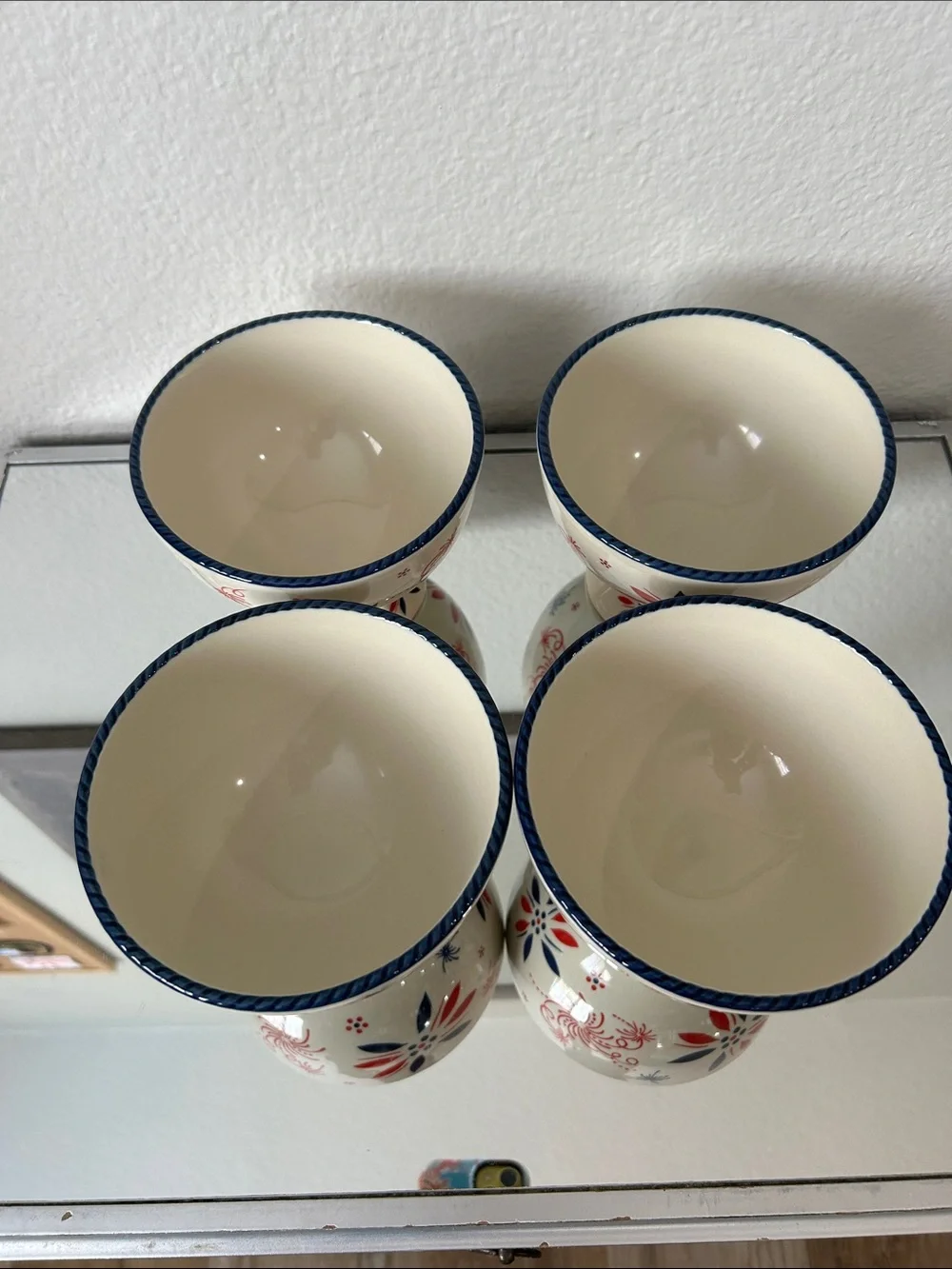 Temp-Tations ice Cream Dessert Bowls with Red & Navy, NWOT, never used